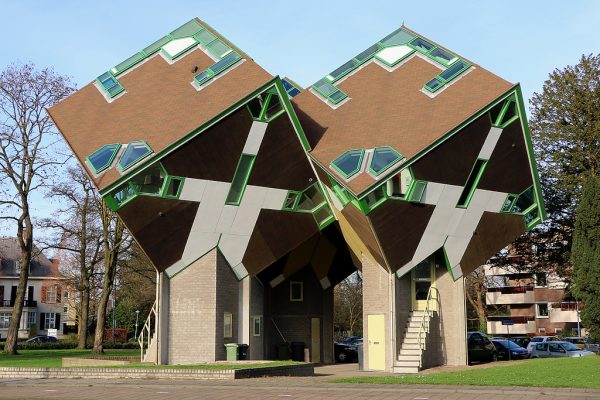 Kubuswoningen van Piet Blom in Helmond.